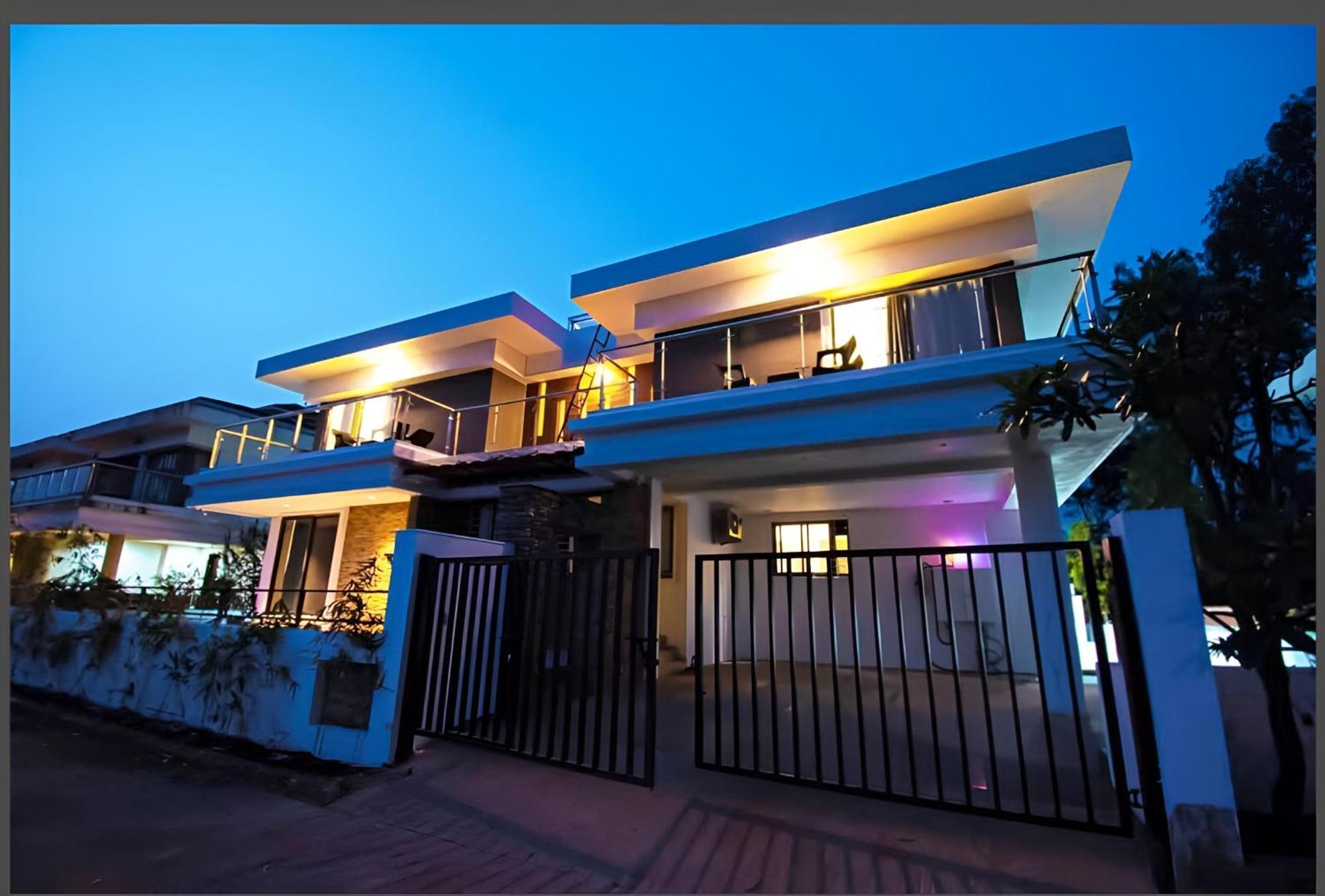 Mizzle Exotica Lonavala Apartment Exterior photo